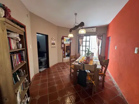 Depto Tipo Casa en Venta en Villa Dominico, USD 115.000