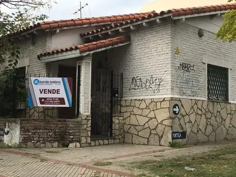 Casa en Venta en Lomas De Zamora, USD 84.500