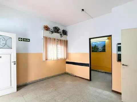 Depto Tipo Casa en Venta 40 años