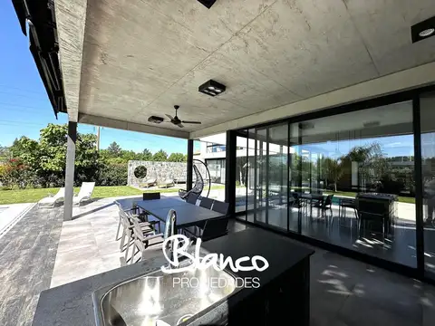 Casa en Venta en La Lomada De Pilar, USD 1.100.000