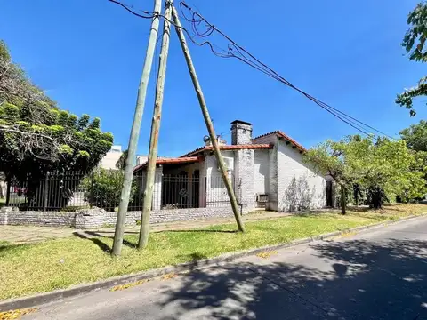 Casa en Venta en Castelar Norte, USD 220.000