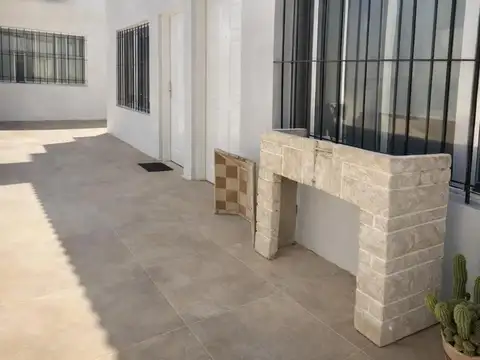 MMC. Dpto PH 1 amb Concejal Acosta y Moreno, bella vista