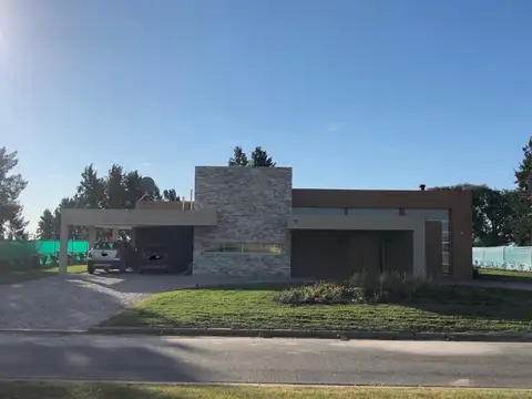 Casa en Alquiler 5 años