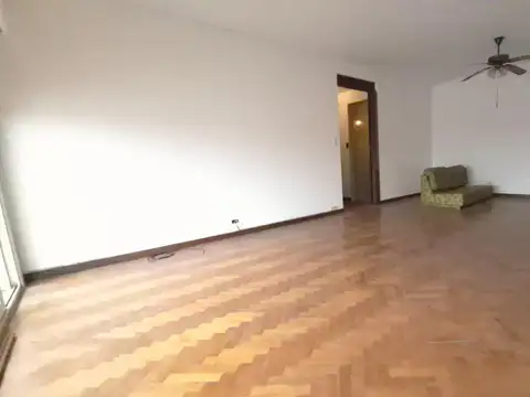 Departamento en Venta de 5 ambientes