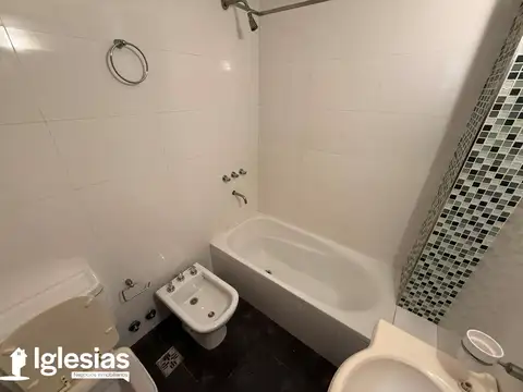 Departamento de 2 ambientes en alquiler en Tapiales