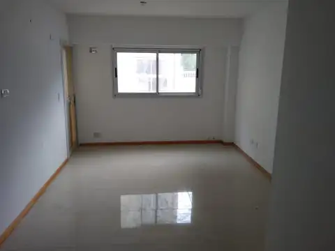 Monoambiente Centro Balcon Cochera