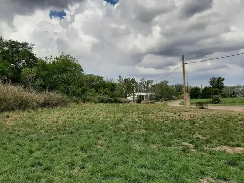 Terreno en Venta en Oliveros, USD 21.000