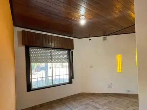 Altolaguirre 1700, Piso PB