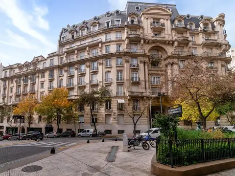 Venta - Departamento de categoría en Recoleta - Petit Estrugamou
