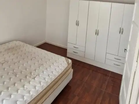 Depto Tipo Casa en Alquiler de 1 dormitorio