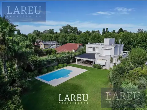 Casa en Venta en el Barrio Privado Bermudas, Pilar