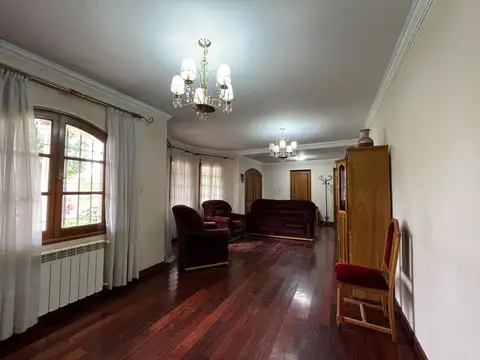 Alquiler casa amoblada. Bº Profesionales,Rivadavia