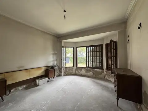 Casa en Alquiler con 1 cochera