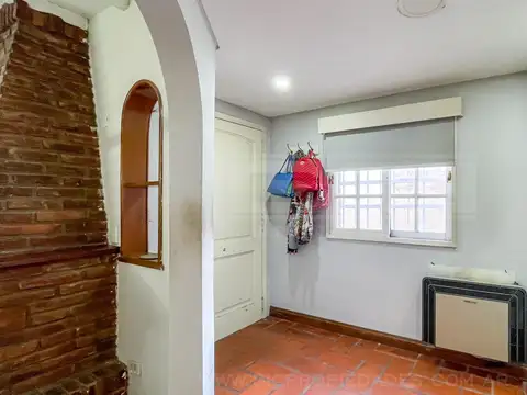 Depto Tipo Casa en Venta con 2 cocheras