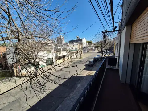 Depto Tipo Casa en Venta 68 años