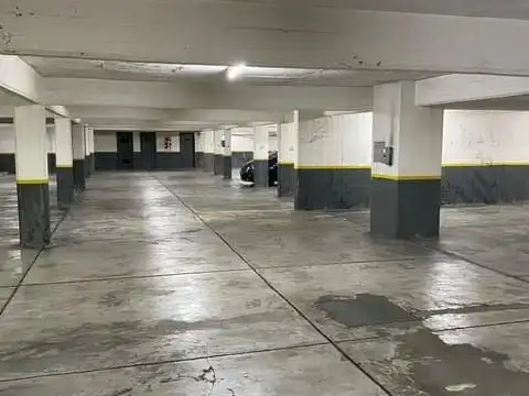 Cochera - Venta - Argentina, La Matanza - Alberdi 245