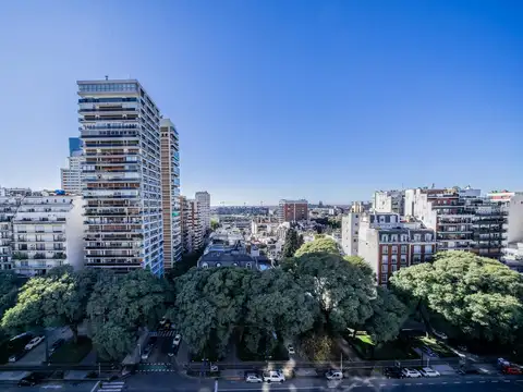 Departamento en venta en Palermo Chico. Terraza, pileta, quincho. 5 dorm. Luz. 2 cocheras