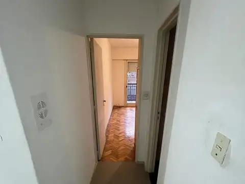 VENTA - 1 Ambiente con balcón - CABALLITO
