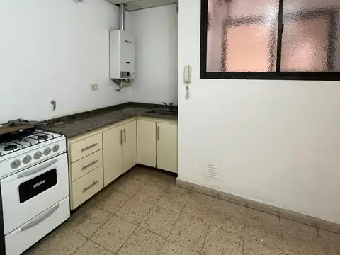 Oficina en Alquiler en Campana, $ 800.000