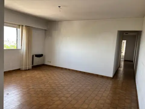 ALQUILO excelente 4 ambientes amplio y  super luminoso con cochera