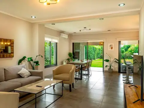 Casa en Venta de 3 dormitorios