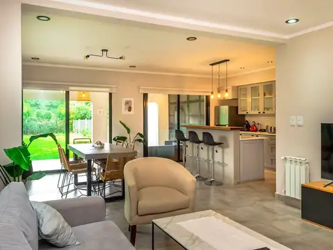 Casa en Venta en Rosario de Lerma, USD 189.000