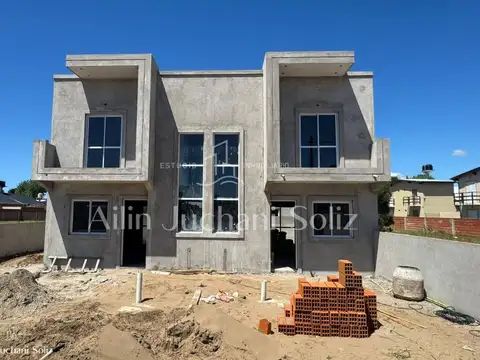 DUPLEX TRES AMBIENTES EN VENTA MAR DEL TUYU