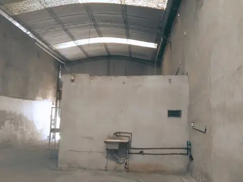 Galpon en Venta 64 años