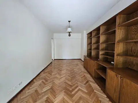 Departamento en Venta en Parque Rivadavia, USD 124.000