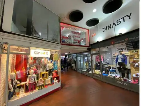 Local Comercial - Lanús Este. Acepta m Cuadrados