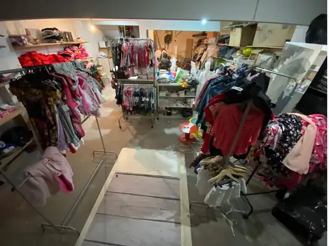 Local Comercial - Lanús Este. Acepta m Cuadrados