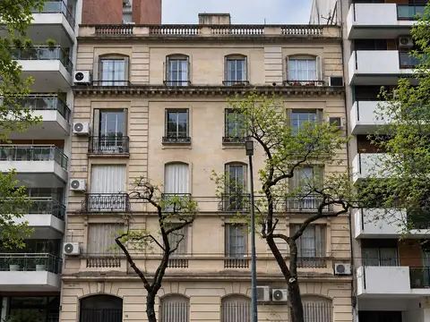 Departamento en venta 5 ambientes Frances  reciclado Belgrano R