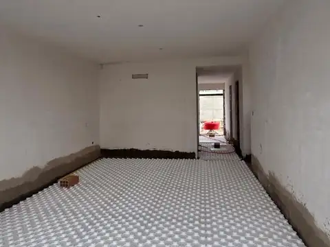 Depto Tipo Casa en Venta de 5 ambientes