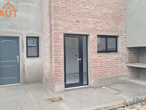 Depto Tipo Casa en Venta de 5 ambientes