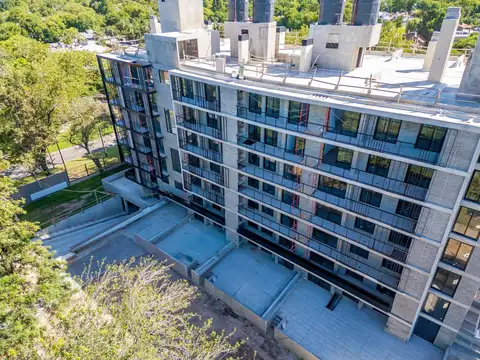 VENTA - Departamento de 1 dormitorio con balcón, cochera y amenities. Fisherton, Rosario.