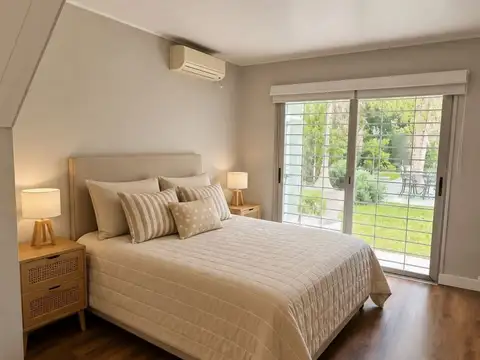 Casa en Venta en Las Lomadas, USD 300.000