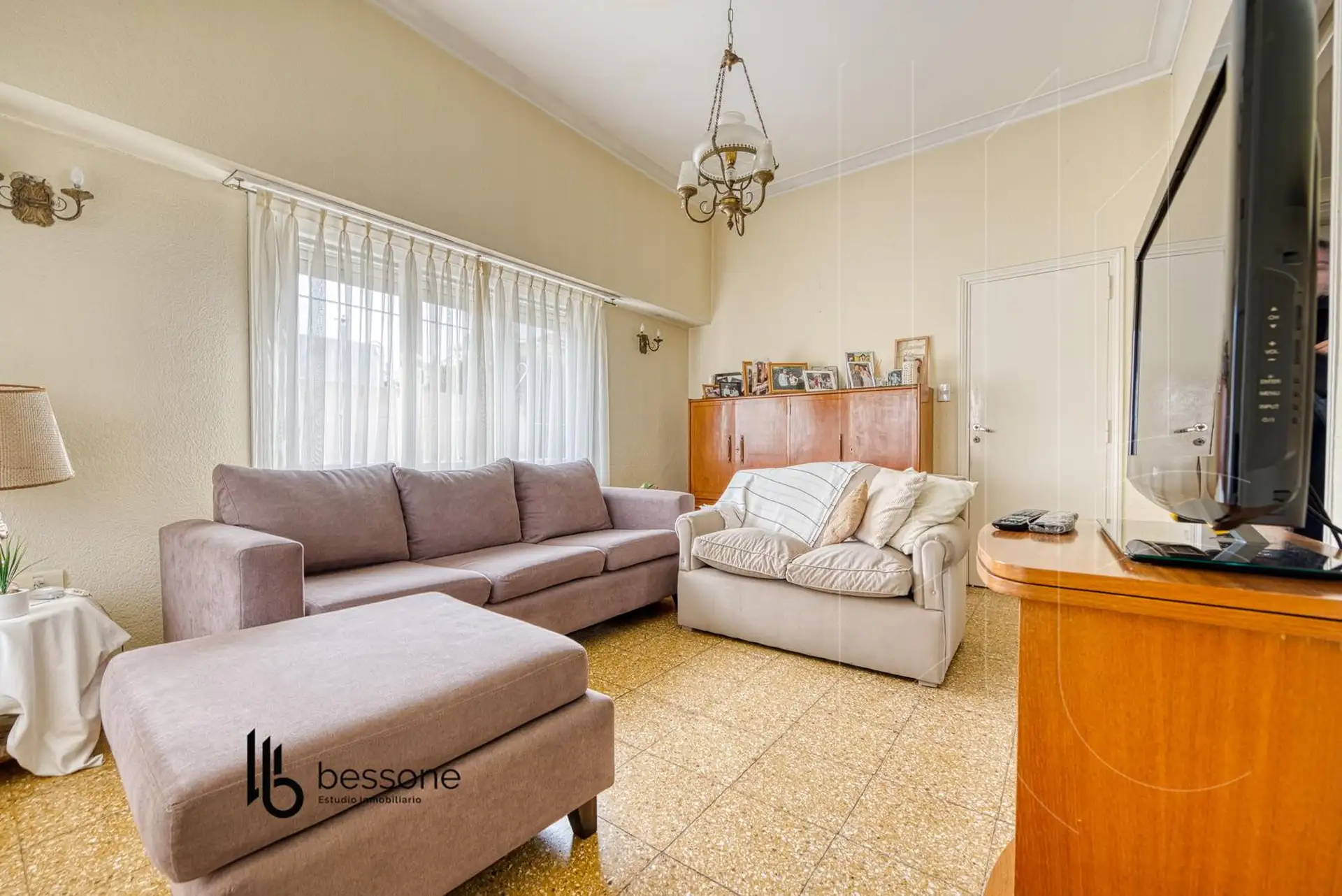 Chalet 4 Ambientes Parque Garage Villa Primera