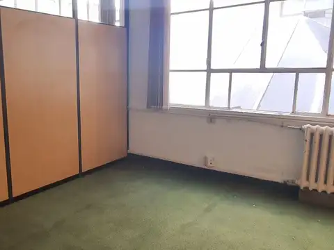 Oficina en Venta 61 años