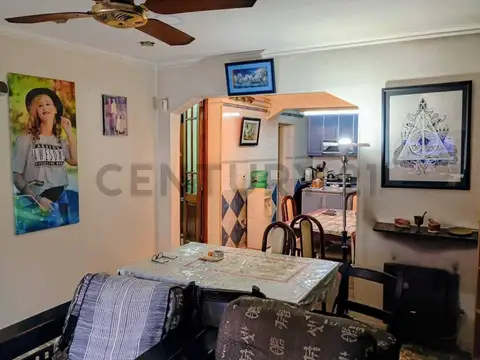 Venta Casa 4 ambientes con patio, parrilla, terraza y lavadero en Avellaneda