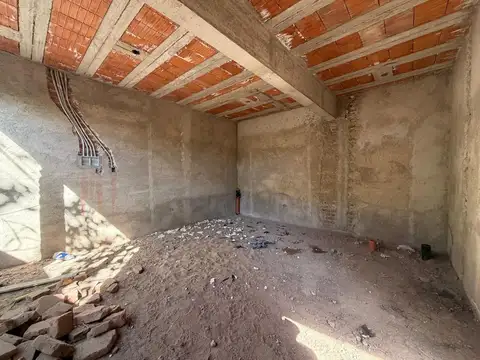 LOCAL COMERCIAL EN VENTA – VILLA NUEVA, GUAYMALLÉN