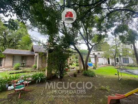 Casaquinta en venta, Becquer N°460, Barrio El Cazador. APTA CREDITO