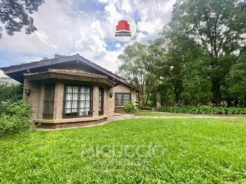 Quinta en Venta en Barrio el Cazador, USD 155.000