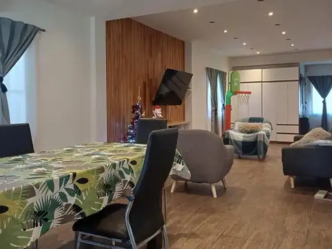 Chalet - Castelar Norte