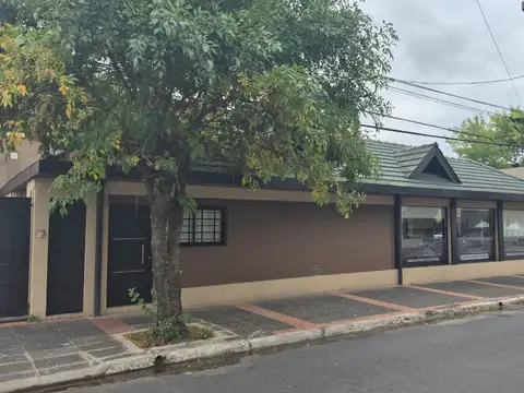 Local en Alquiler en San Antonio de Padua, $ 1.800.000