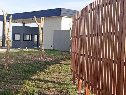 Terreno en Venta en Oliveros, USD 35.000