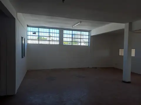 Galpón en alquiler en Villa Maipu