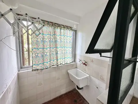 Departamento en Venta de 3 ambiente, en Planta Baja, lavadero. Complejo Petroleros, Campana