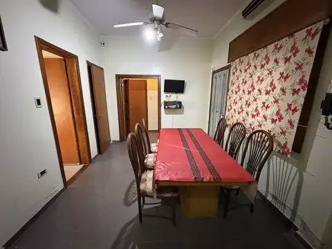 Depto Tipo Casa en Venta 50 años