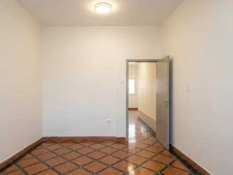San Martín , Piso 0