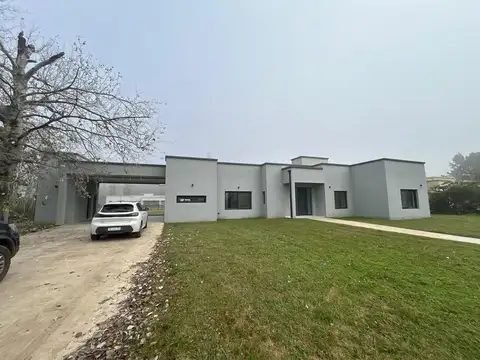 CASA EN VENTA